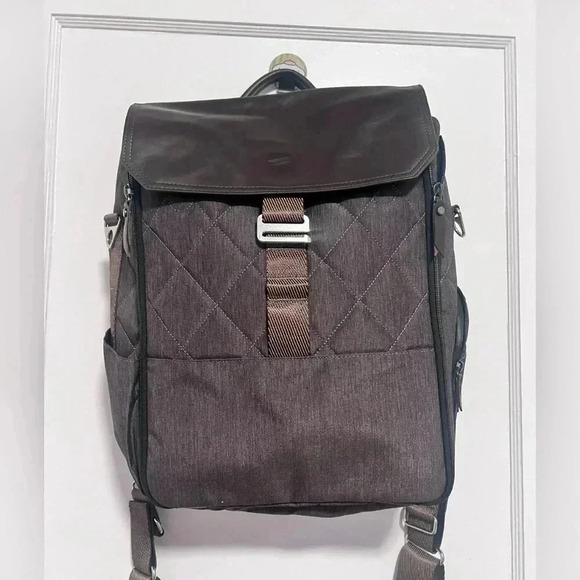 PAPERCLIP DIAPER
BAG - BEAR - Picture 1 of 7